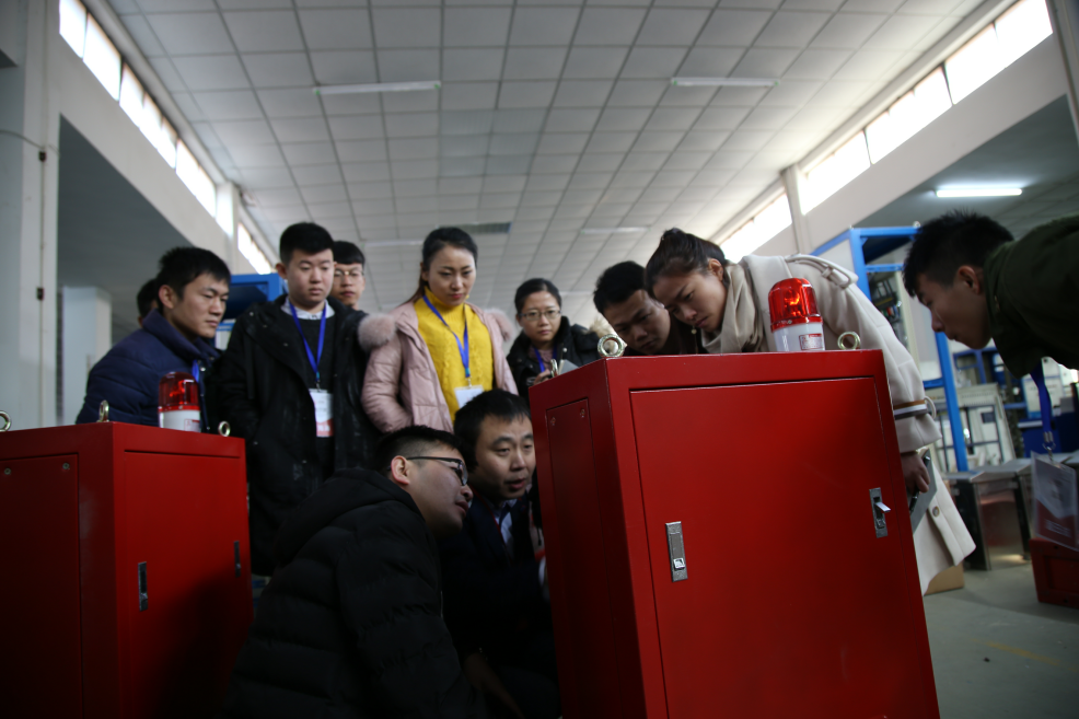 图片4.png 图片4.png